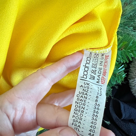 Boohoo Bright Yellow Top Dress off shoulder size 12 UK - Picture 2 of 6